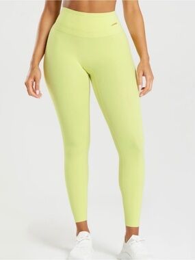 Gymshark High-Rise Seamless Leggings in Lime